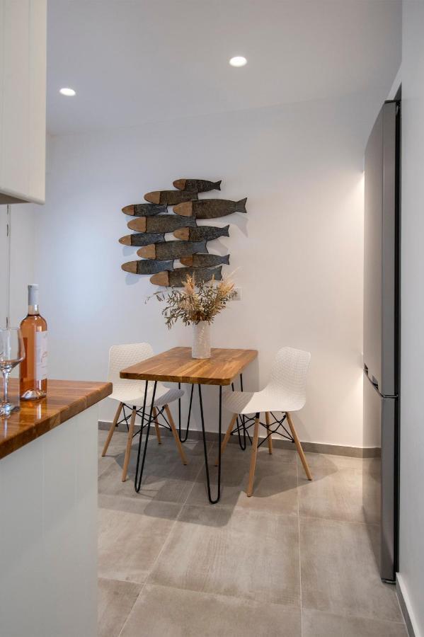 Corina Studios-Apartments Náusza Kültér fotó