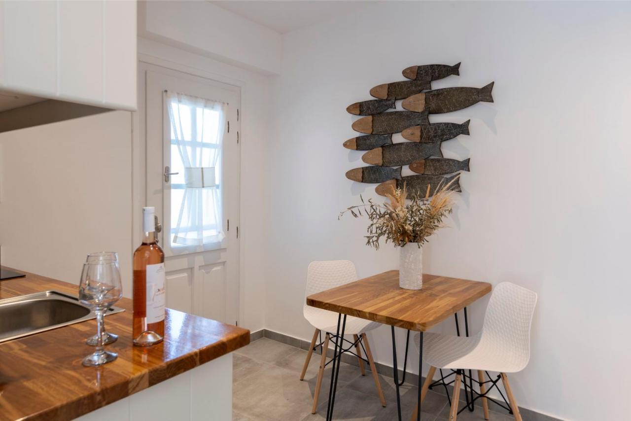 Corina Studios-Apartments Náusza Kültér fotó