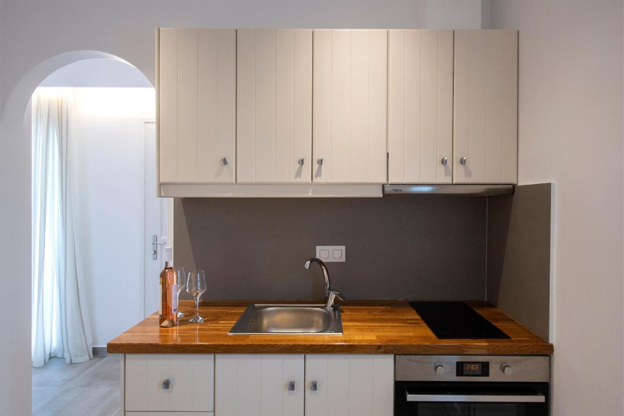 Corina Studios-Apartments Náusza Kültér fotó