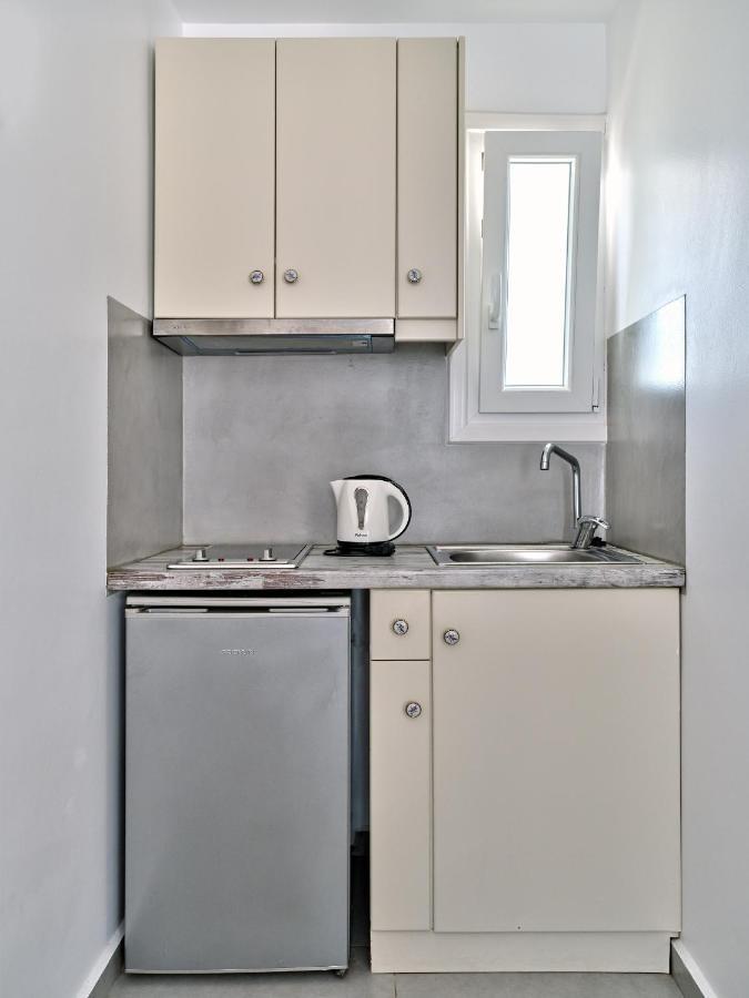 Corina Studios-Apartments Náusza Kültér fotó