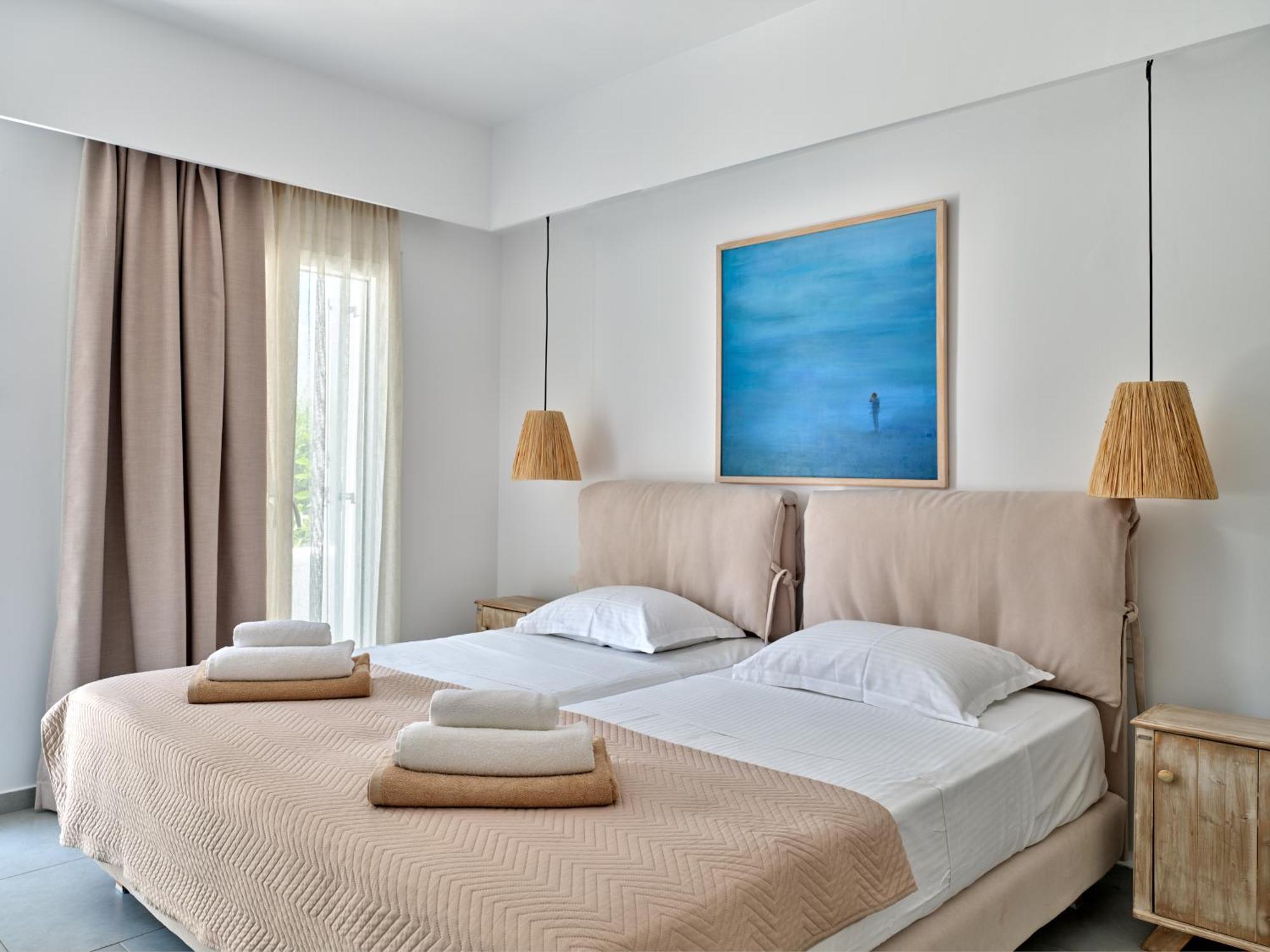 Corina Studios-Apartments Náusza Kültér fotó