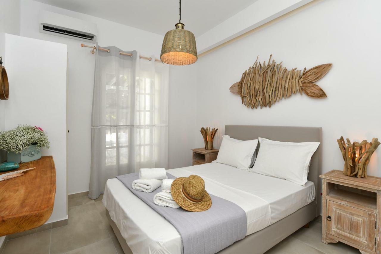 Corina Studios-Apartments Náusza Kültér fotó